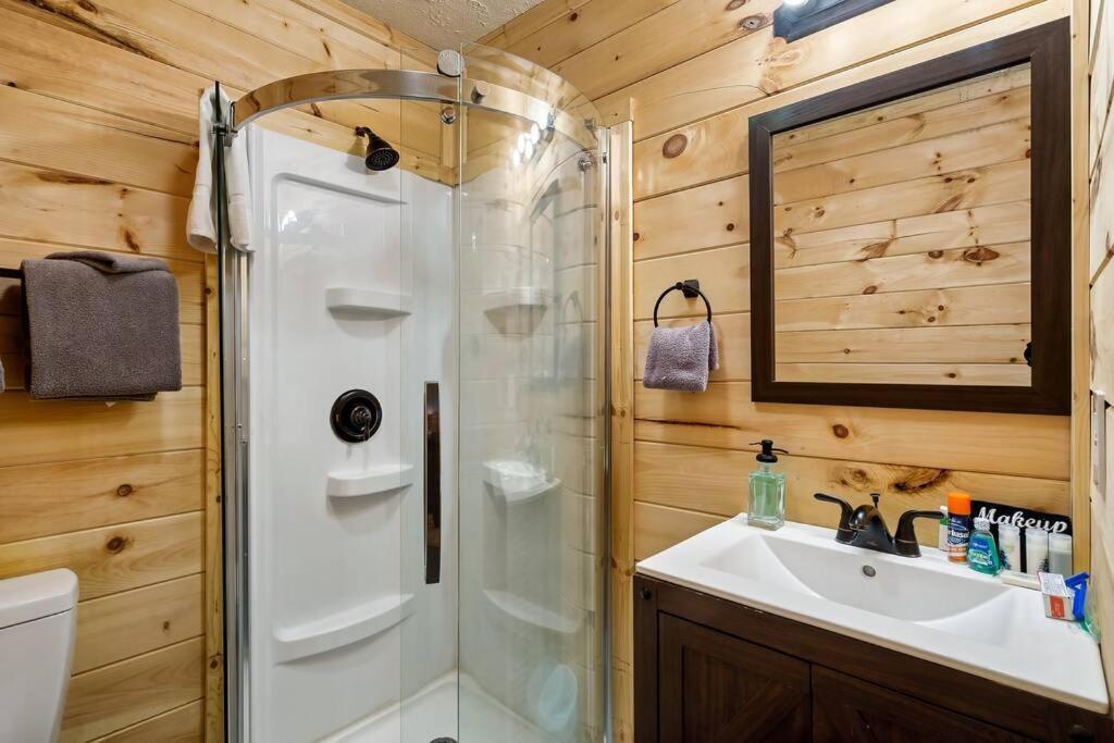 Cabin With Spectacular View With Hot Tub In The Smoky Mtns Sevierville Exterior photo