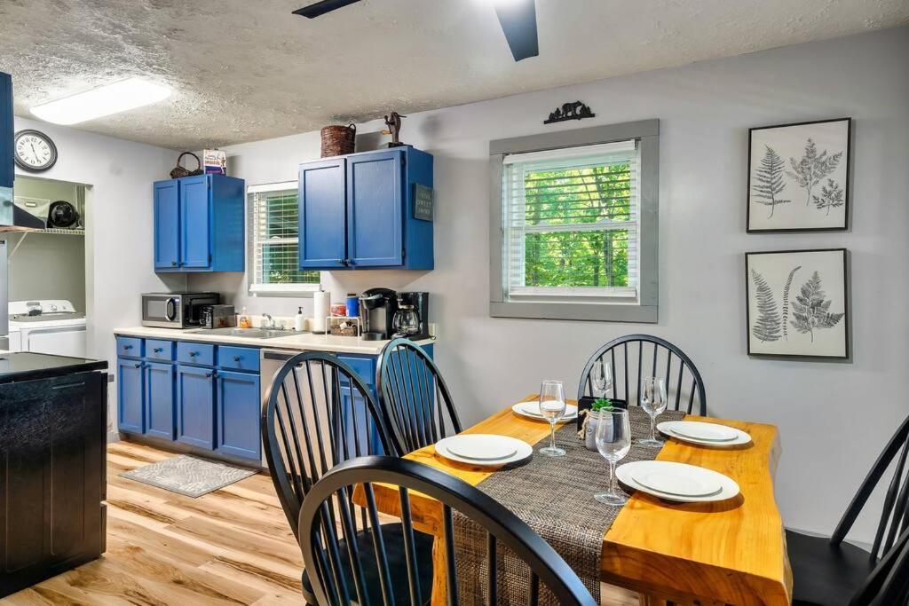 Cabin With Spectacular View With Hot Tub In The Smoky Mtns Sevierville Exterior photo